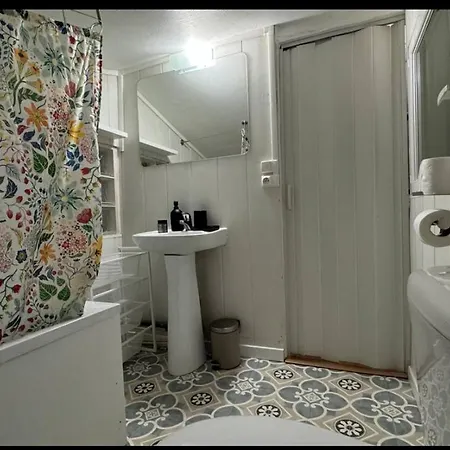 Grand Duplex Familial Au Centre De